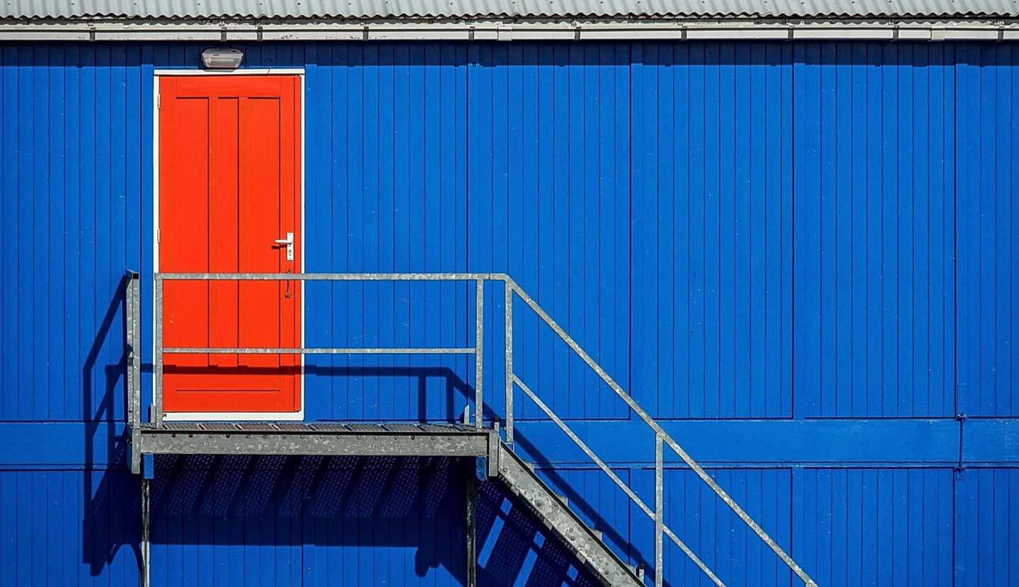 Ticaret Merkezi Depo Kapıları