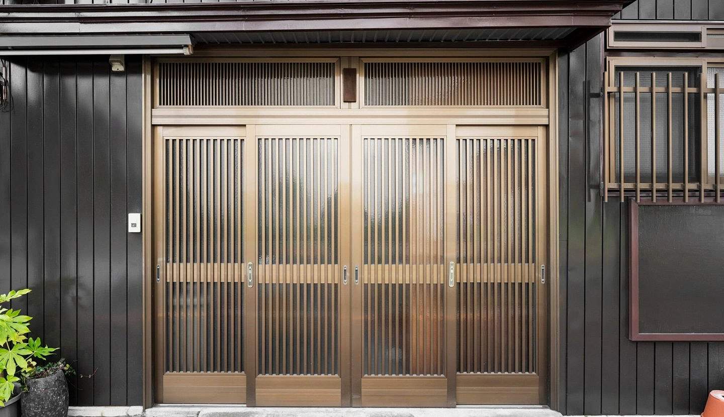 Lüks Konut Projesi Için Çelik Kapı Tasarımı